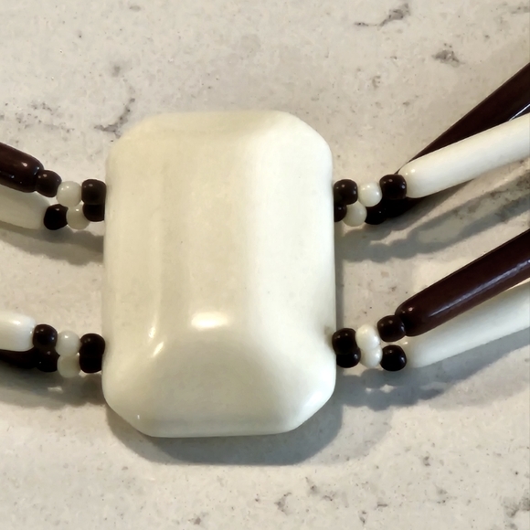 Boxed, Vintage Signed Miriam Haskell Antique Necklace - Picture 3 of 7